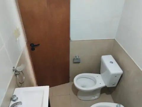 Departamento en Alquiler en Haedo, $ 400.000