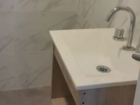 Depto Tipo Casa 2 ambientes con 1 baño