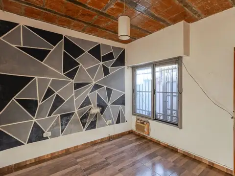 Depto Tipo Casa 2 ambientes con 1 baño