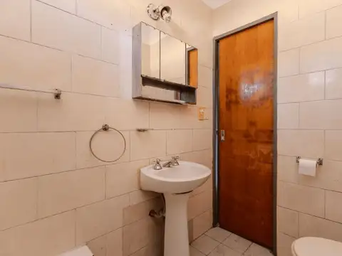 VENTA PH 2 AMBIENTES CON PATIO CIUDADELA