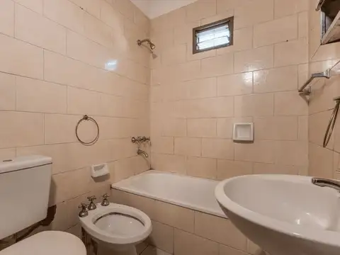 Depto Tipo Casa en Venta 27 años