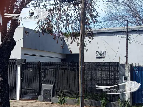 CASA CON GRAN TERRENO Y EXCELENTE POTENCIAL – ITUZAINGÓ SUR