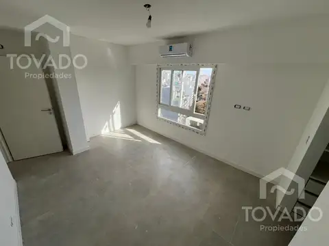 Dúplex 2 ambientes  en lo mejor de Almagro!
