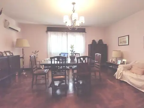 Depto Tipo Casa en Venta en Lomas de Zamora, USD 130.000