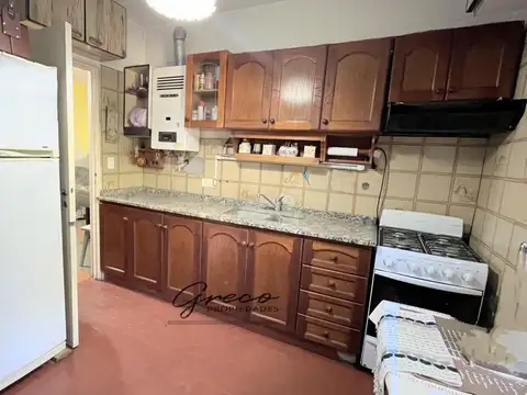 Departamento Planta baja CON SALIDA independiente