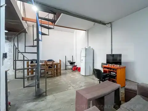 Depto Tipo Casa en Venta de 1 dormitorio