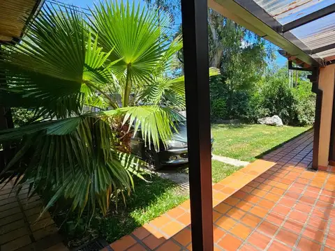 VENTA CASA 3 AMB PISCINA APTO CREDITO BENAVIDEZ