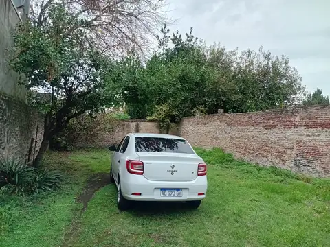 TERRENO CON LOCAL MÁS DEPOSITO EN VENTA