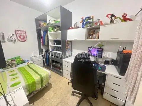 Depto Tipo Casa en Venta 50 años