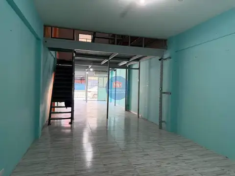Local en Alquiler 50 años