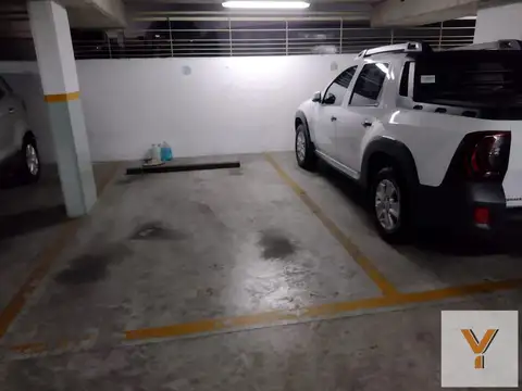 Cochera en venta - 17mts2 - Boedo
