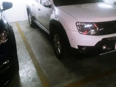 Cochera en Alquiler de 3  mts largo x 2  mts ancho
