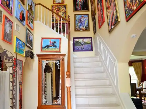Casa en Venta de 4 dormitorios