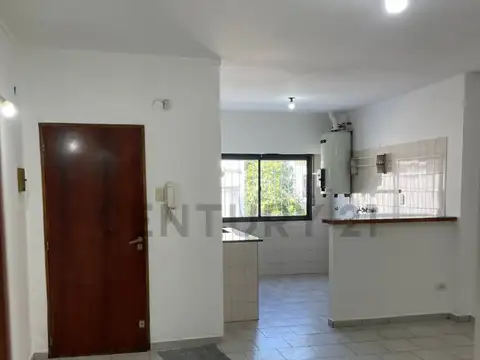 ALQUILER DEPARTAMENTO EN TOLOSA - 10 Y 520 - SIN EXPENSA