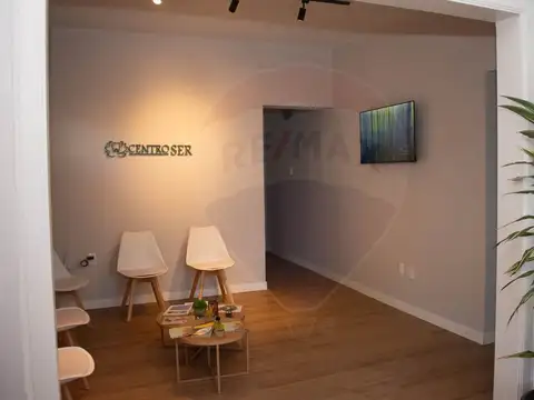 Oficina 2 ambientes con 1 baño