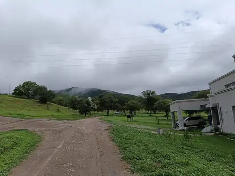 Acceso Norte. Las Cañadas. Lote 100