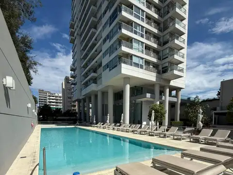Excelente departamento de 2 ambientes con cochera y baulera,  en el exclusivo Astor Nuñez.