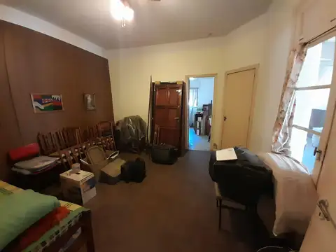 Depto Tipo Casa 6 ambientes con 2 baños
