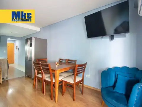 Azara y Cnel Salvadores - Venta. Departamento 2 ambientes con cochera.