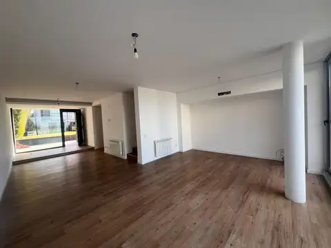 Departamento en Alquiler de 6 ambientes