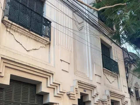3 De Febrero 600