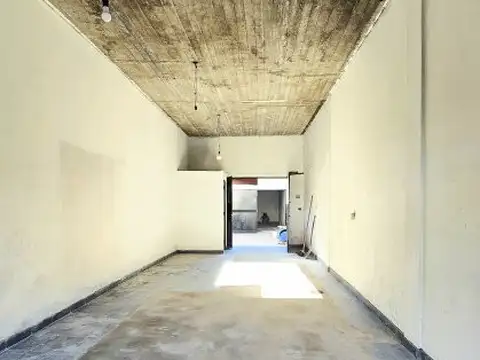 Intendente Federico Pedro Russo 3218 , Piso 0