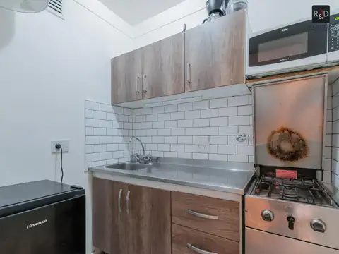 Se Vende Monoambiente en San Nicolás - Muy Buena Ubicación - Luminoso.