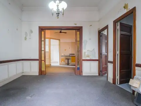 Teniente General Juan Domingo Perón 2600