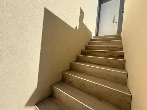 Depto Tipo Casa en Venta de 3 ambientes