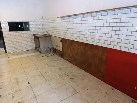 Local en Alquiler en Villa Real, USD 2.200