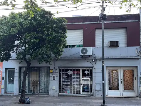 IMPORTANTE PROPIEDAD SOBRE LOTE 11.30 X 43.30 MTS. ZONIF. Cp