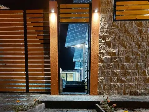 Departamento 9 ambientes con 8 baños