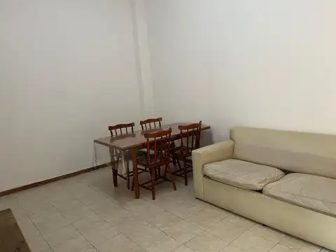 Combate de los Pozos -Moreno muy buen 2 amb de 46 m2 impecable