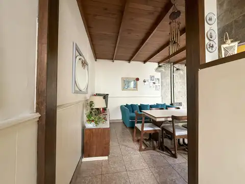 Depto Tipo Casa 2 ambientes con 1 baño