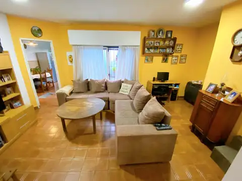 Chacabuco al 1100