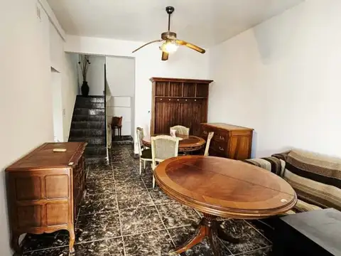 Depto Tipo Casa 5 ambientes con 2 baños