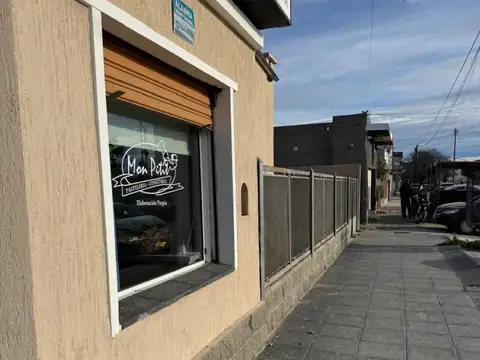 Local en Venta en Caleta Olivia, USD 220.000