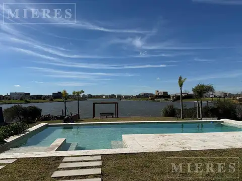 Casa en Venta en San Sebastian, USD 360.000