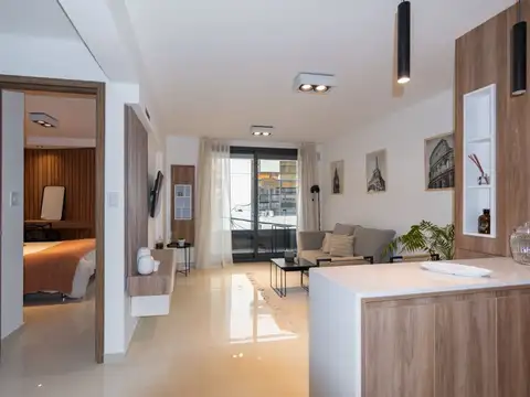 Avenida Pellegrini 900