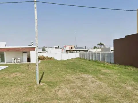 EN VENTA/LOTE INCREIBLE ENTORNO/FRENTE NORTE