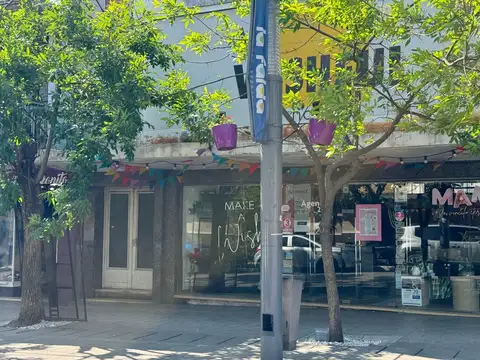 Departamento 2 dormitorios sobre Av. Eden en Centro La Falda (Córdoba)