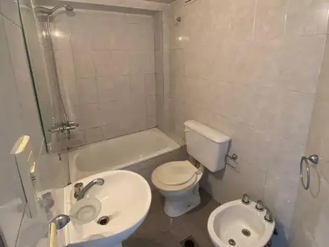 Departamento en Alquiler en Quilmes Oeste, $ 430.000