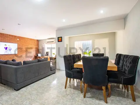 Casa en venta en La Plata