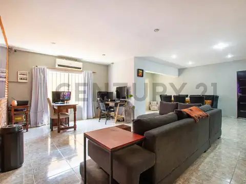 Calle 153 entre 49 bis y 50 , Piso 0