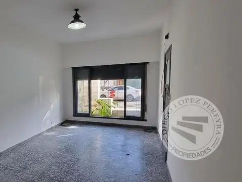 Depto Tipo Casa en Alquiler de 3 ambientes