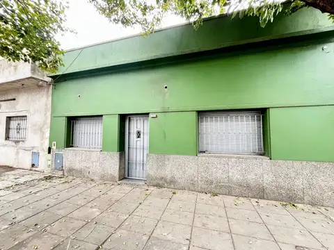 Venta de Casa 4 DORMITORIOS en Flores, Capital Federal.