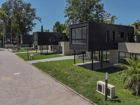 Casa en Venta en Funes, USD 260.000