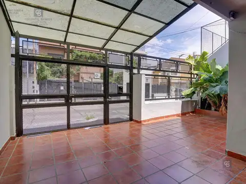 Depto Tipo Casa en Venta 46 años