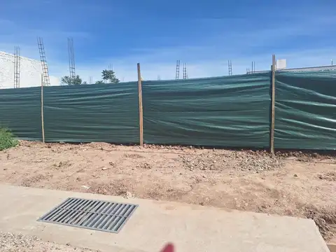 Casa 2 ambientes con 1 baño