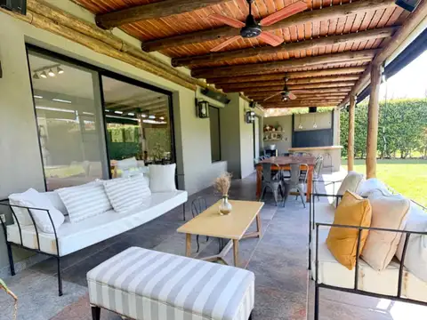 Casa en Venta al Noreste